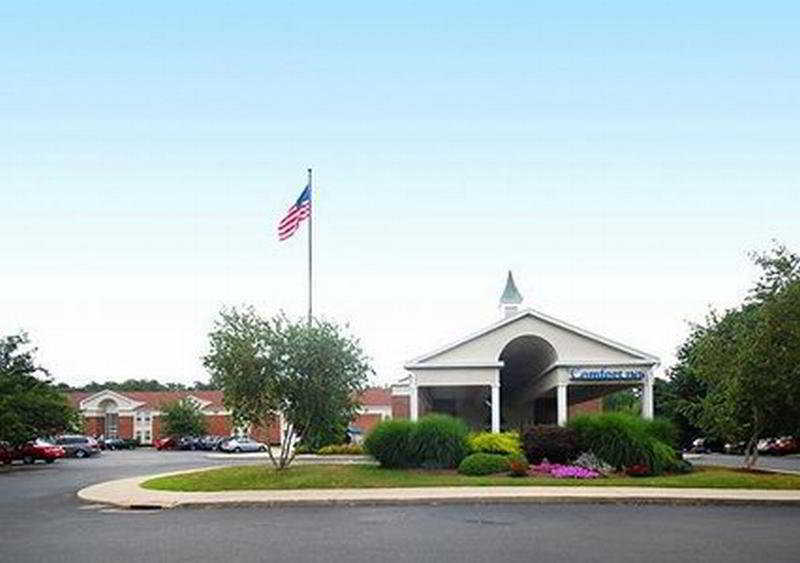 Quality Inn Mystic-Groton Buitenkant foto