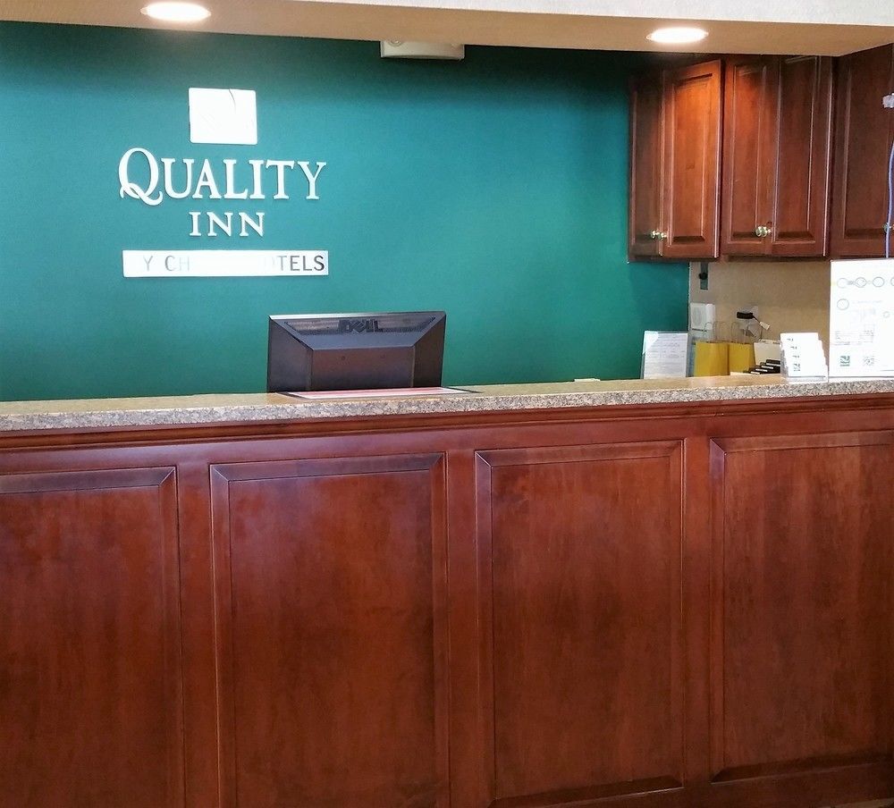 Quality Inn Mystic-Groton Buitenkant foto
